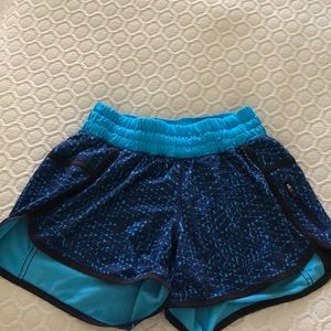 LuLu lemon 4 way stretch shorts